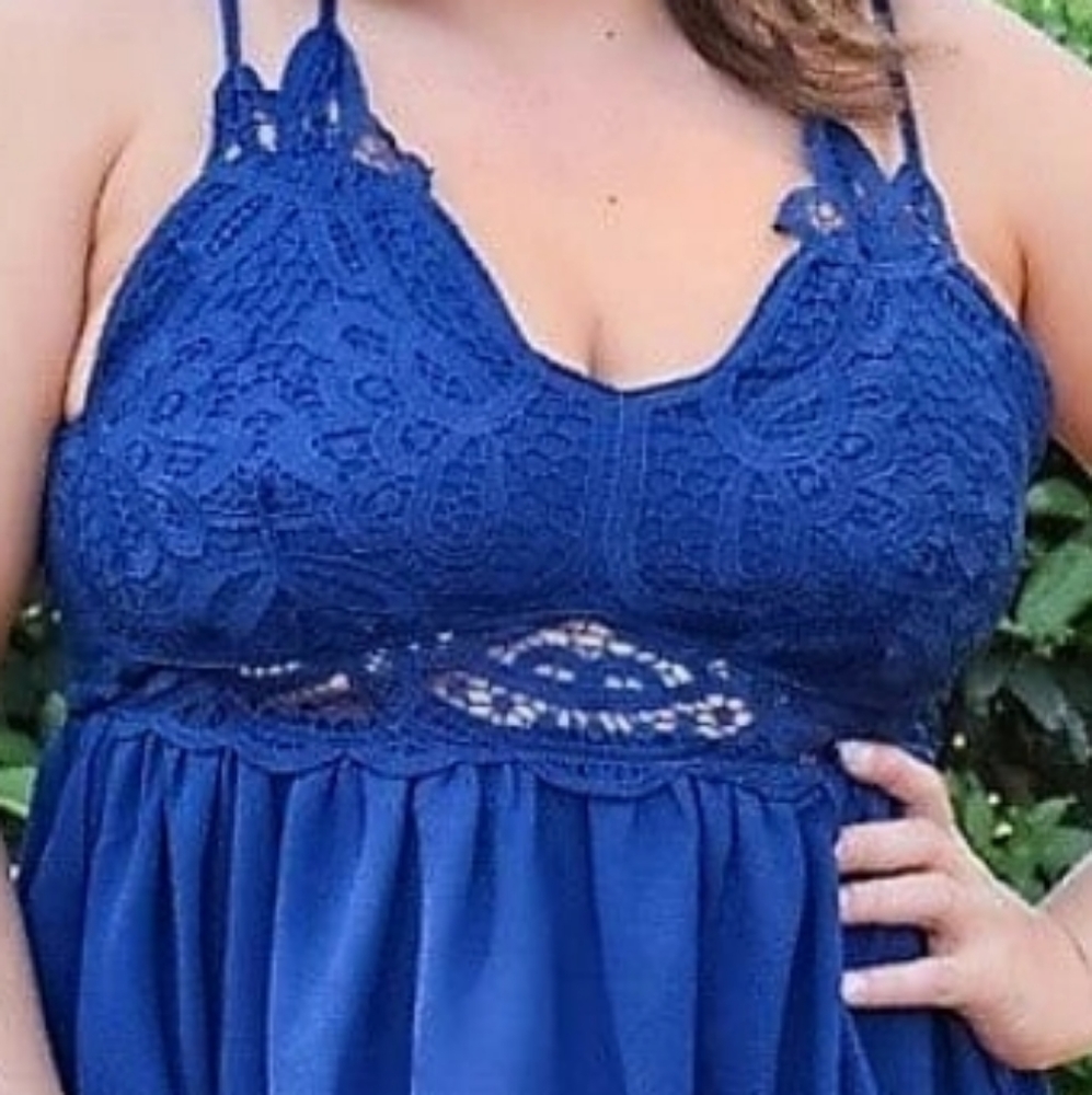 Lace Tank - Picture 3 of 3